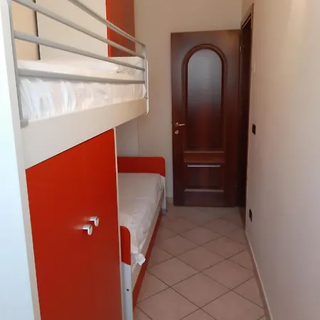 Elena Apartment *